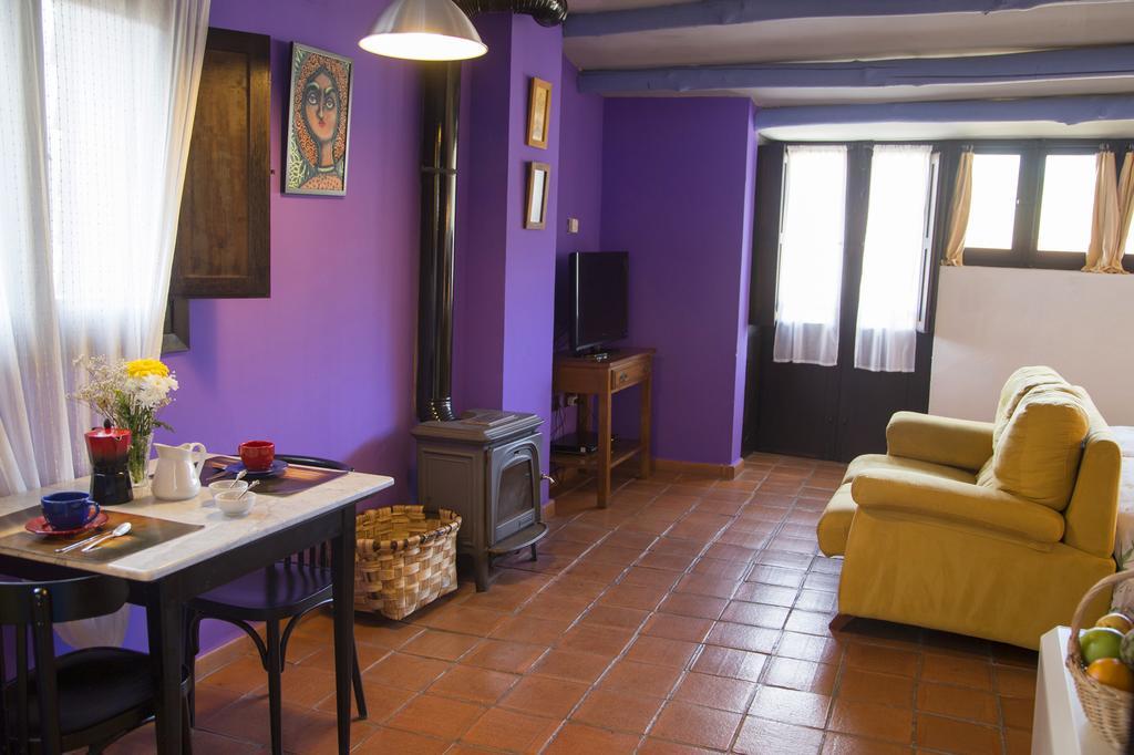 Apartamentos La Iguana Hervás Exterior photo