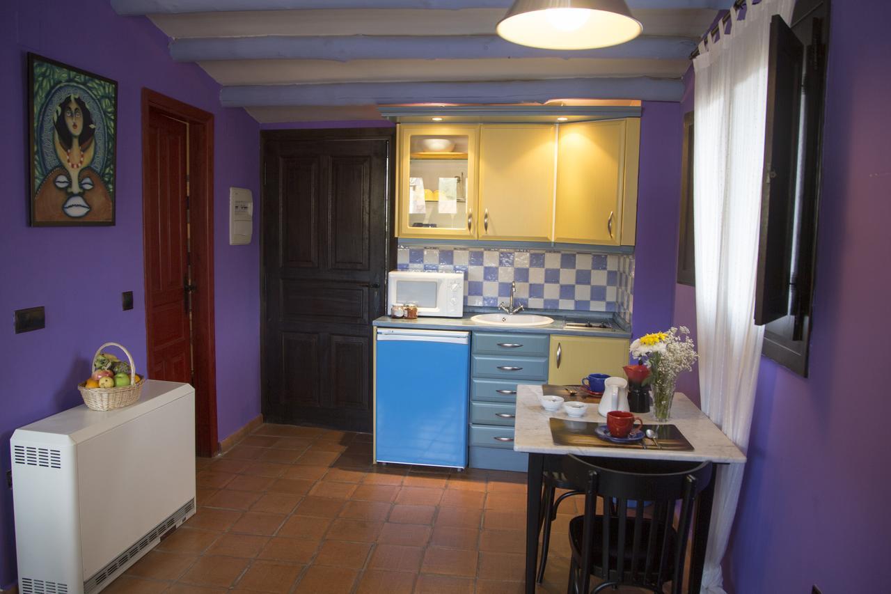 Apartamentos La Iguana Hervás Exterior photo